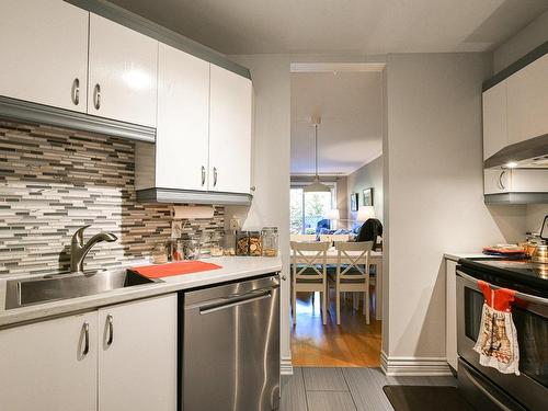 Kitchen - 3-60 Av. Au Pied-De-La-Côte, Saint-Sauveur, QC - Indoor Photo Showing Kitchen With Upgraded Kitchen