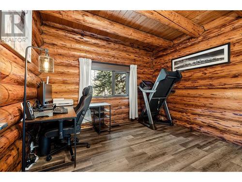 1725 Keloka Drive, West Kelowna, BC - Indoor Photo Showing Office