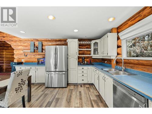 1725 Keloka Drive, West Kelowna, BC - Indoor Photo Showing Kitchen With Double Sink