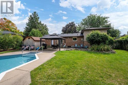 260 Seldon Street, Zorra (Thamesford), ON - Outdoor With In Ground Pool With Backyard