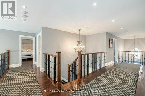 1040 Kent Avenue, Oakville, ON - Indoor Photo Showing Other Room