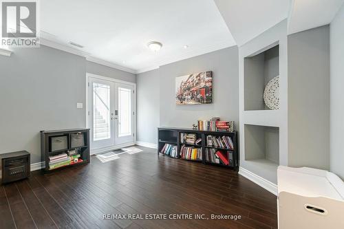 1040 Kent Avenue, Oakville, ON - Indoor Photo Showing Living Room With Fireplace