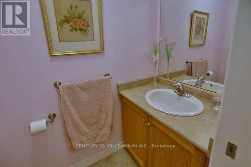 138 Meadow Lane, Wasaga Beach, ON - Indoor Photo Showing Bathroom