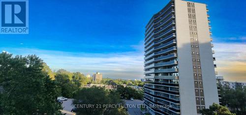 606 - 20 Speers Road, Oakville, ON 