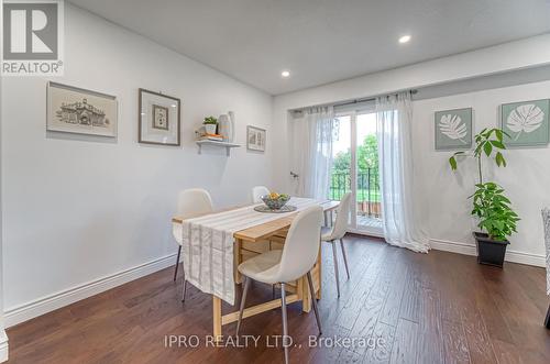 51 - 3525 Brandon Gate Drive, Mississauga, ON - Indoor Photo Showing Dining Room