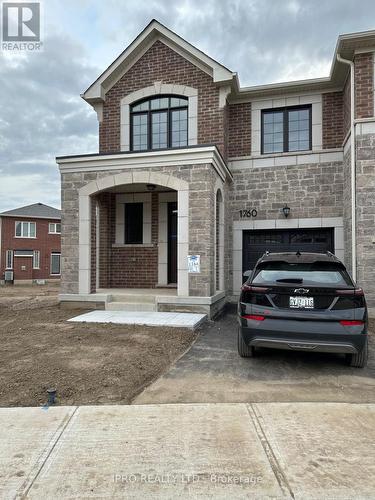 1760 Thames Circle, Milton, ON - Outdoor With Facade