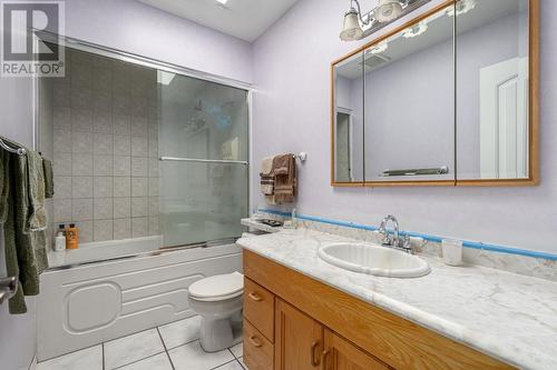 1322 Heustis Drive, Ashcroft, BC - Indoor Photo Showing Bathroom