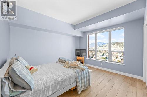 1160 Bernard Avenue Unit# 1209, Kelowna, BC - Indoor Photo Showing Bedroom