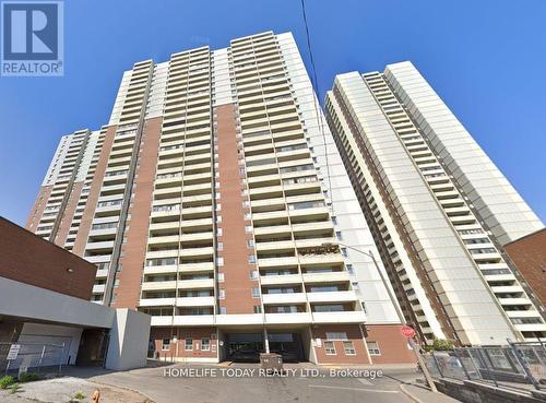 2514 - 5 Massey Square, Toronto, ON - Outdoor With Balcony With Facade