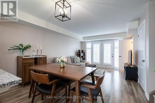 156 - 156 Watson Parkway N, Guelph, ON - Indoor Photo Showing Dining Room