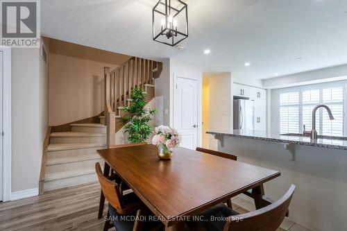 156 - 156 Watson Parkway N, Guelph, ON - Indoor Photo Showing Dining Room