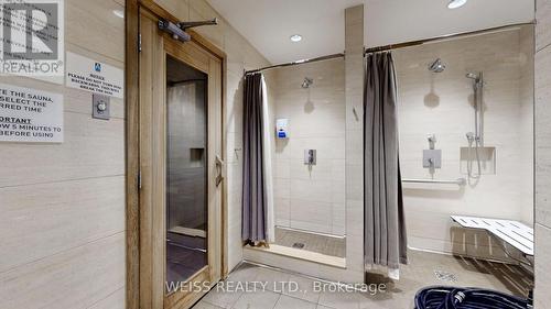 1406 - 2287 Lake Shore Boulevard W, Toronto, ON - Indoor Photo Showing Bathroom