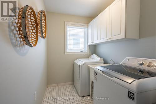 2405 Orchard Road, Burlington, ON - Indoor Photo Showing Laundry Room