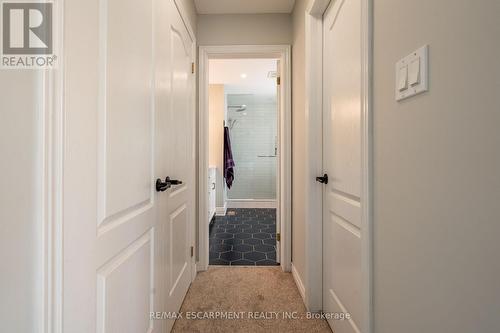 2405 Orchard Road, Burlington, ON - Indoor Photo Showing Other Room