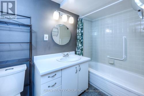 202 - 87 Duke Street, Hamilton, ON - Indoor Photo Showing Bathroom