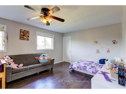 132 Schmidt Dr, Wellington North, ON - Indoor Photo Showing Bedroom