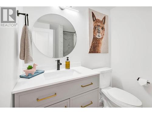 317 Archibald Road, Clearwater, BC - Indoor Photo Showing Bathroom