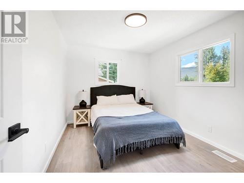 317 Archibald Road, Clearwater, BC - Indoor Photo Showing Bedroom