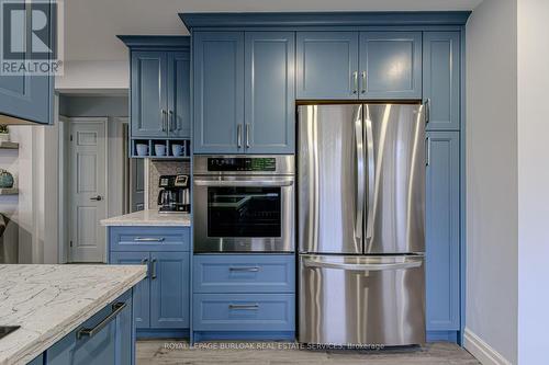 121 Evelyn Street, Brant, ON - Indoor Photo Showing Kitchen