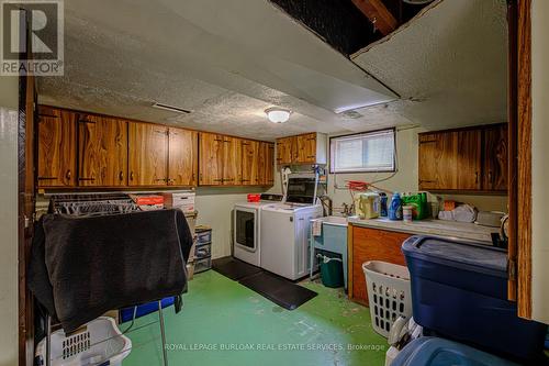 121 Evelyn Street, Brant, ON - Indoor Photo Showing Laundry Room