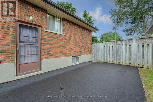 121 Evelyn Street, Brant, ON - Outdoor With Exterior