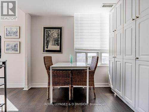 1211 - 8 Covington Road, Toronto, ON - Indoor Photo Showing Dining Room