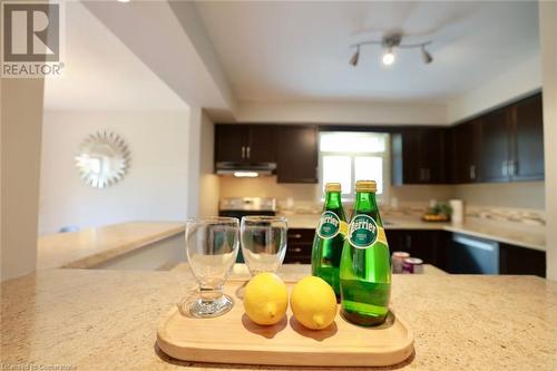 479 Citadel Court, Waterloo, ON - Indoor Photo Showing Kitchen