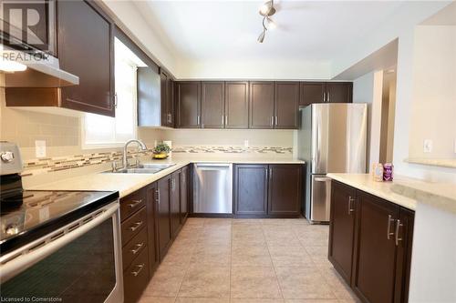 479 Citadel Court, Waterloo, ON - Indoor Photo Showing Kitchen With Double Sink