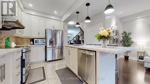 14 Kawana Road, Brampton, ON - Indoor Photo Showing Kitchen With Stainless Steel Kitchen With Upgraded Kitchen