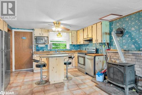 3787 Highway 37, Roslin, ON - Indoor Photo Showing Kitchen