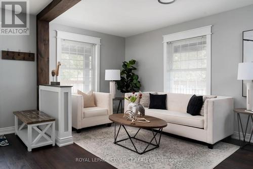 167 Mill Street, Oshawa, ON - Indoor Photo Showing Living Room