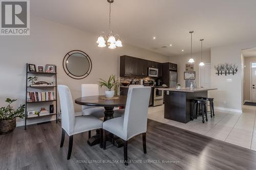 24 Manorwood Drive, West Lincoln, ON - Indoor Photo Showing Dining Room