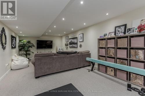 24 Manorwood Drive, West Lincoln, ON - Indoor