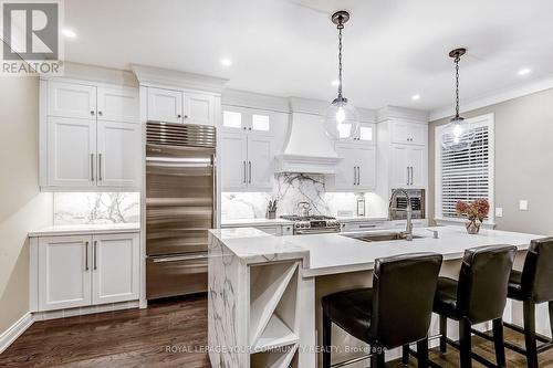 34 Washington Street, Markham, ON - Indoor Photo Showing Kitchen With Stainless Steel Kitchen With Upgraded Kitchen