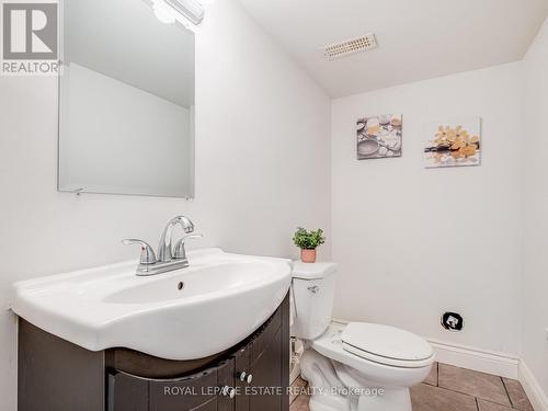 94 Meighen Avenue, Toronto, ON - Indoor Photo Showing Bathroom