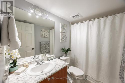 9 - 55 Cedarcroft Boulevard, Toronto, ON - Indoor Photo Showing Bathroom