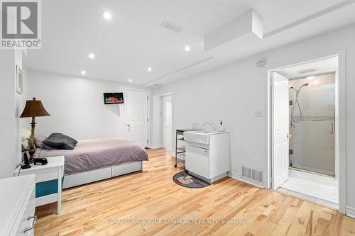 11 - 8050 Islington Avenue, Vaughan, ON - Indoor Photo Showing Bedroom