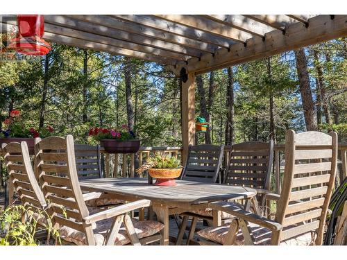 6823 Columbia Ridge  Drive, Fairmont Hot Springs, BC - Outdoor With Deck Patio Veranda