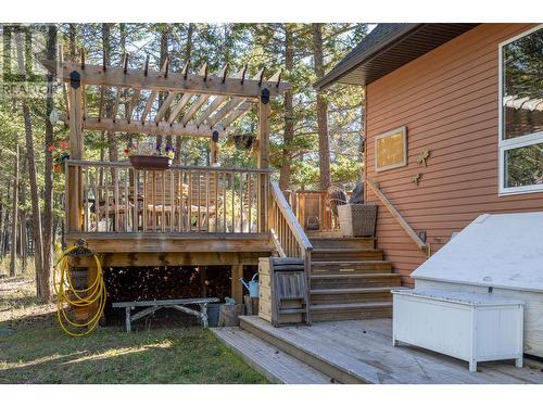 6823 Columbia Ridge  Drive, Fairmont Hot Springs, BC - Outdoor With Deck Patio Veranda With Exterior