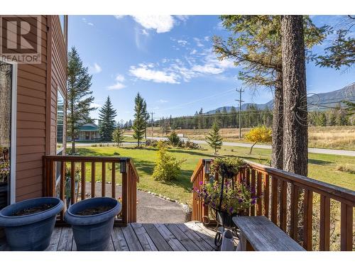 6823 Columbia Ridge  Drive, Fairmont Hot Springs, BC - Outdoor With Deck Patio Veranda