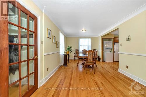 667 Melbourne Avenue, Ottawa, ON - Indoor Photo Showing Dining Room