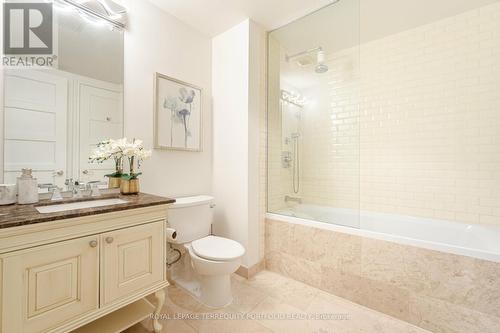 408 - 22 Leader Lane, Toronto, ON - Indoor Photo Showing Bathroom