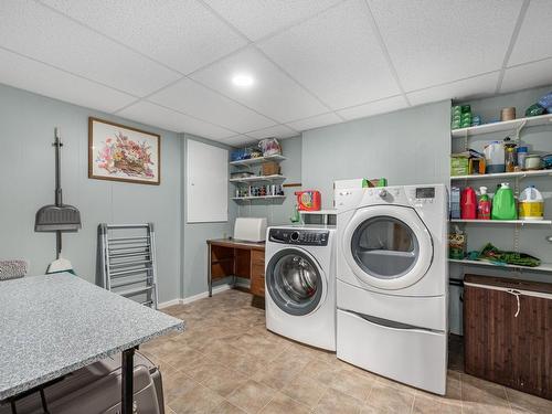 707 Elm Street, Ashcroft, BC - Indoor Photo Showing Laundry Room