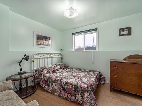 1322 Heustis Drive, Ashcroft, BC - Indoor Photo Showing Bedroom