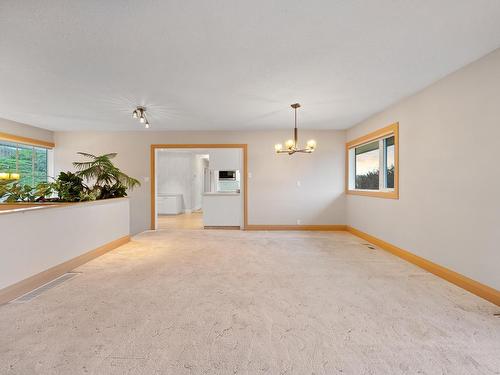 451 Greenstone Drive, Kamloops, BC - Indoor