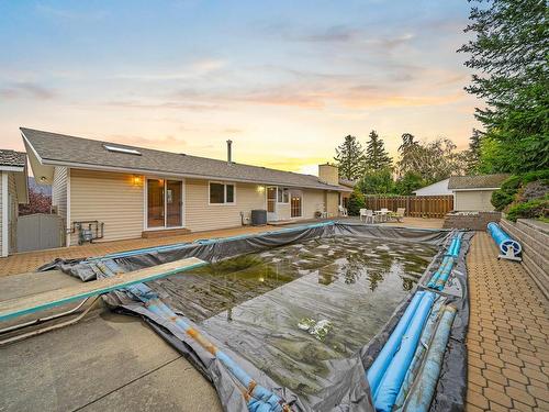 451 Greenstone Drive, Kamloops, BC - Outdoor With Deck Patio Veranda