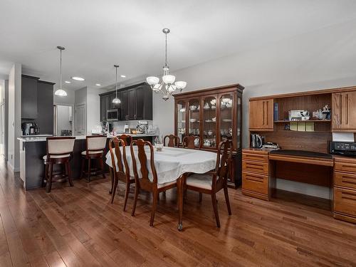 134-2920 Valleyview Drive, Kamloops, BC - Indoor Photo Showing Dining Room