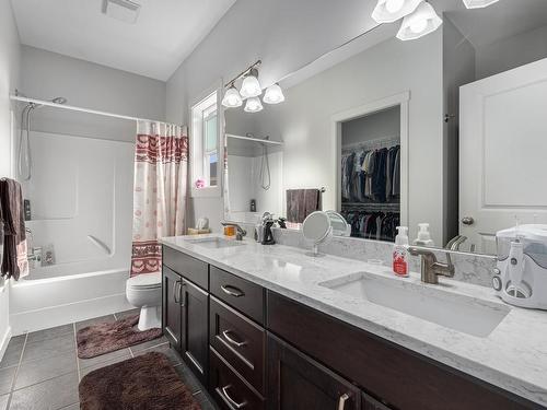 134-2920 Valleyview Drive, Kamloops, BC - Indoor Photo Showing Bathroom