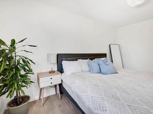 317 Archibald Road, Clearwater, BC - Indoor Photo Showing Bedroom