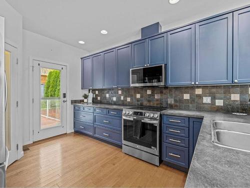 1269 Copperhead Drive, Kamloops, BC - Indoor Photo Showing Kitchen With Double Sink